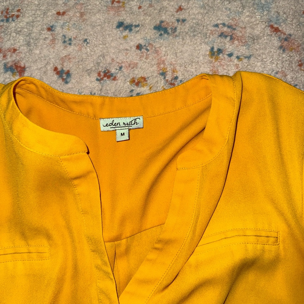 Eden Ruth Sleeveless Blouse - Picture 3 of 3